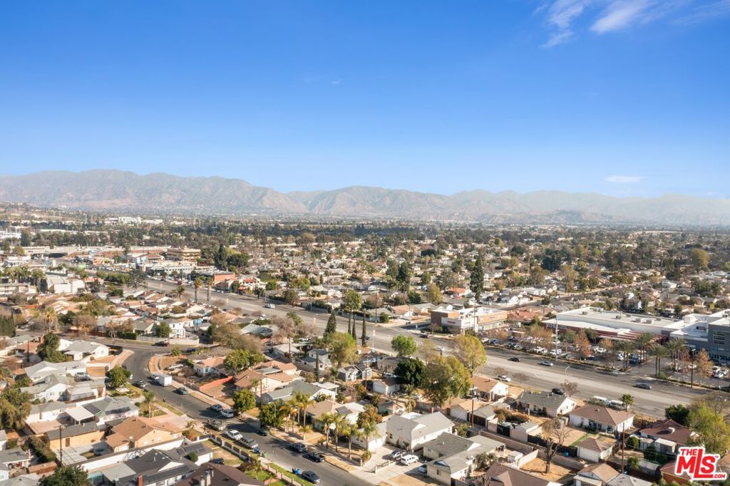 10400 Langdon Avenue