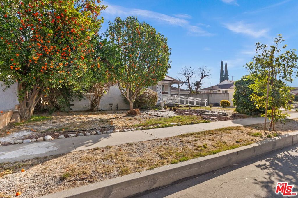 10400 Langdon Avenue