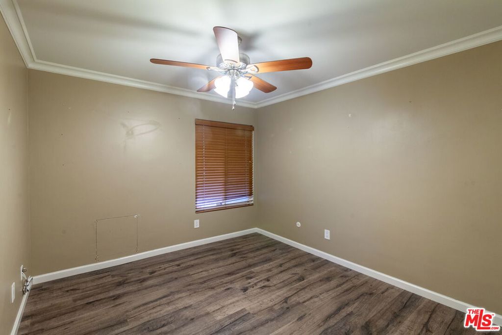 1400 Caddington Drive