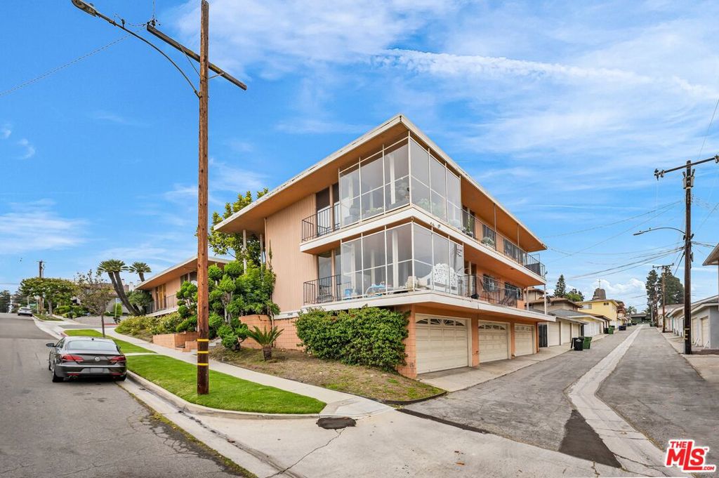 5840 S Kings Road