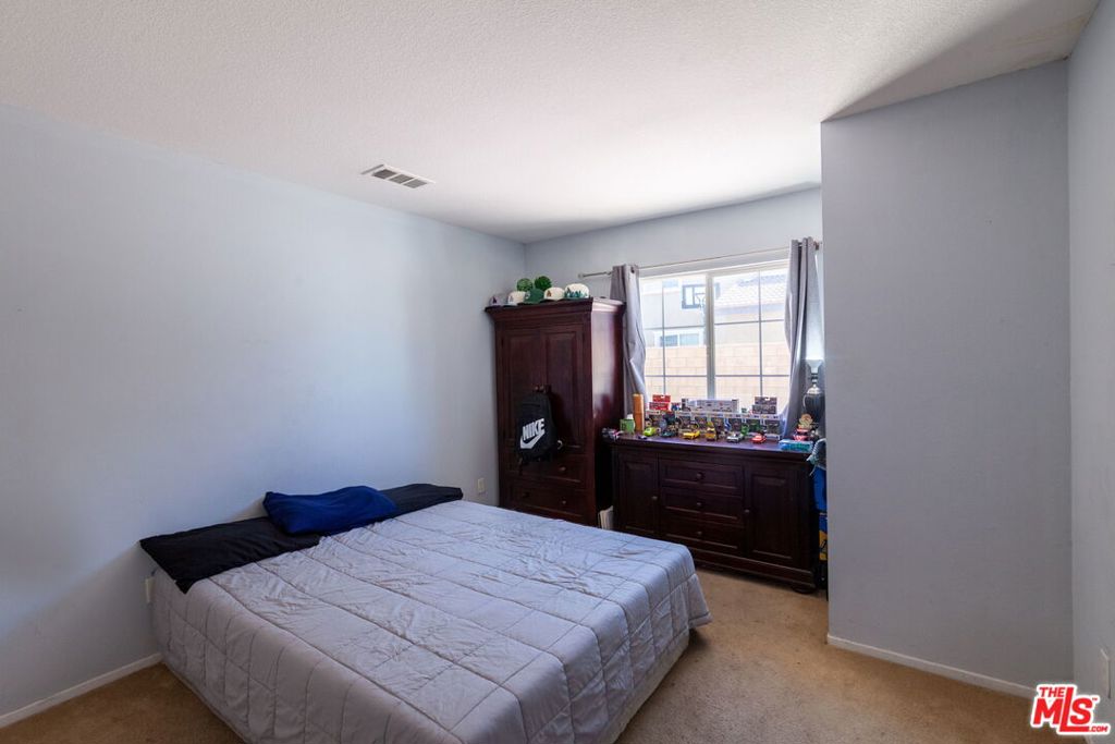 37666 Topaz Court