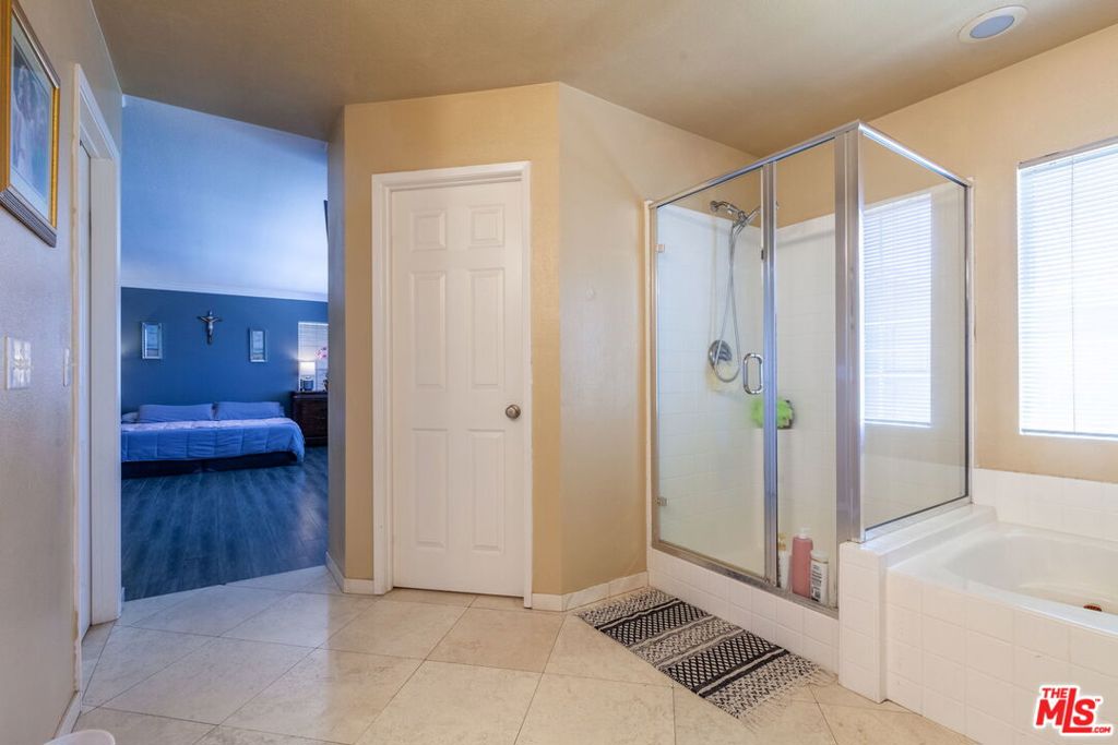 37666 Topaz Court