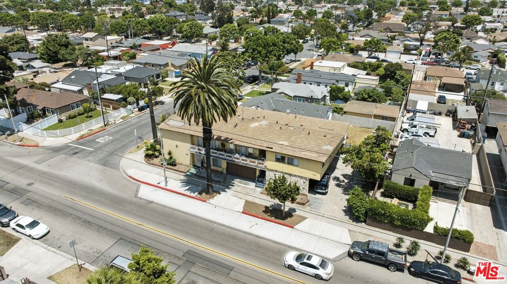 1100 S Inglewood Avenue