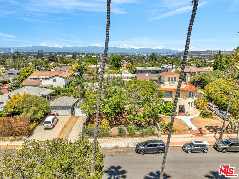 3616 Mountain View Avenue