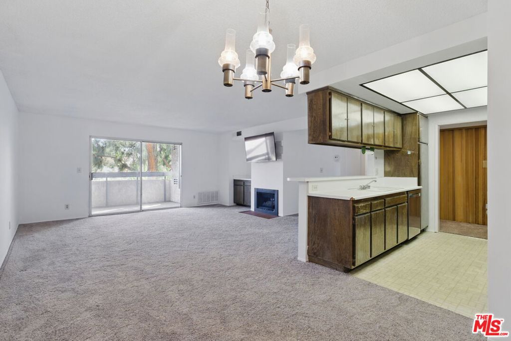 12635 Main Street 210
