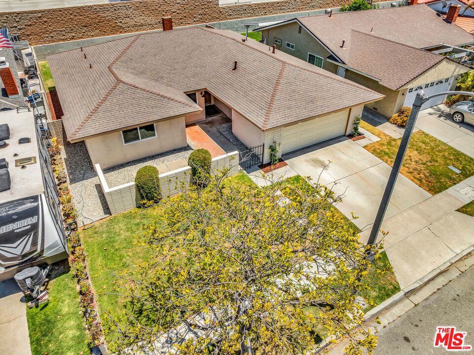 15192 Vermont Street