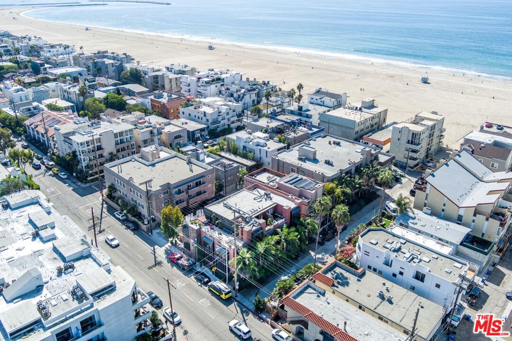 3401 Pacific Avenue 2A