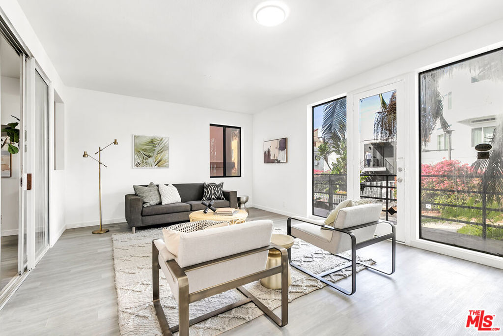 3401 Pacific Avenue 2A