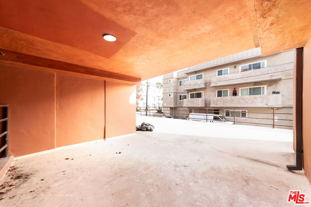 3401 Pacific Avenue 2A