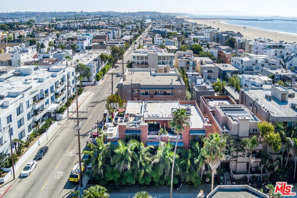 3401 Pacific Avenue 2A