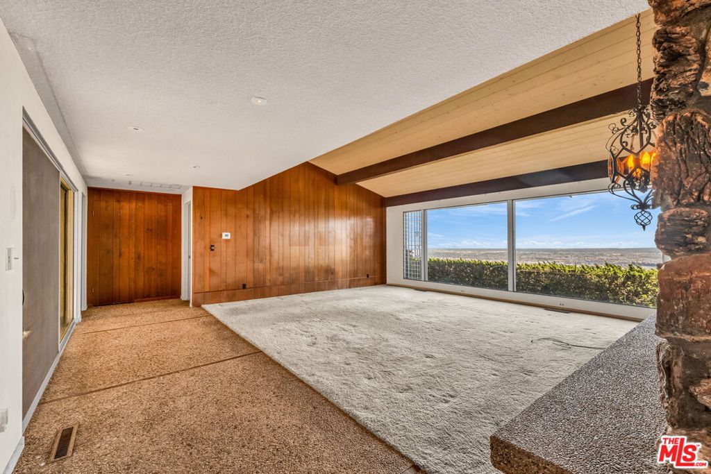 29857 Knoll View Drive