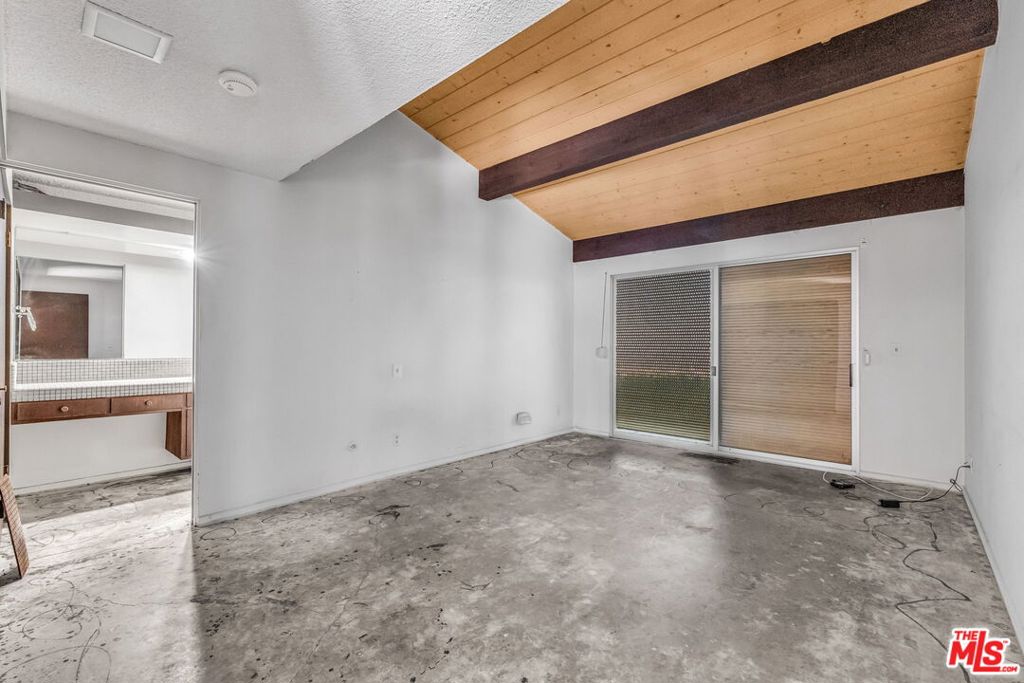 29857 Knoll View Drive