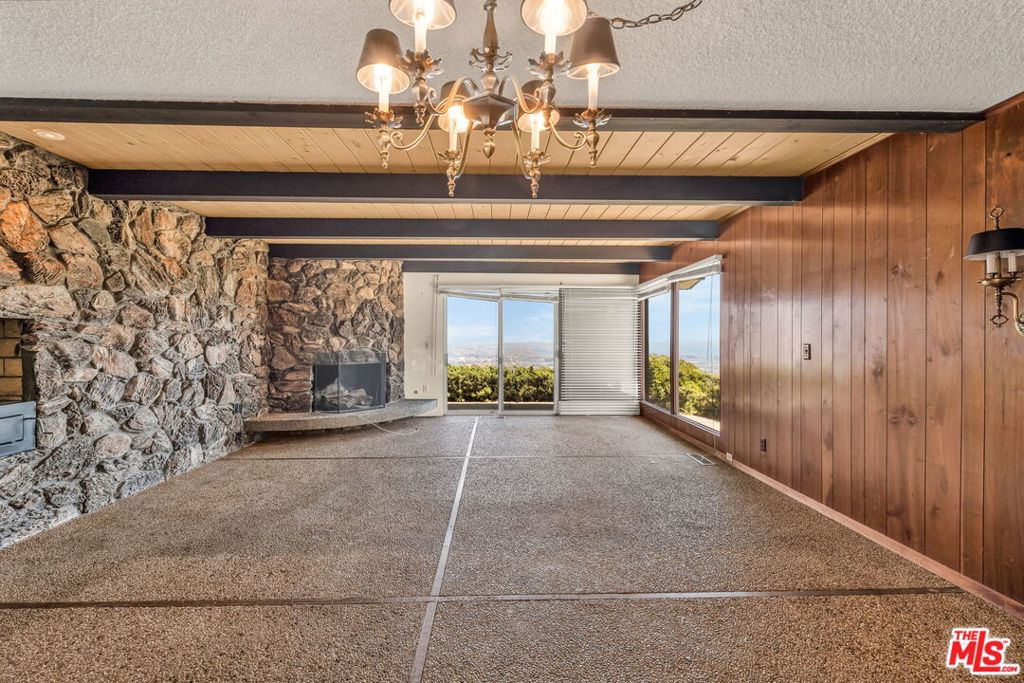 29857 Knoll View Drive