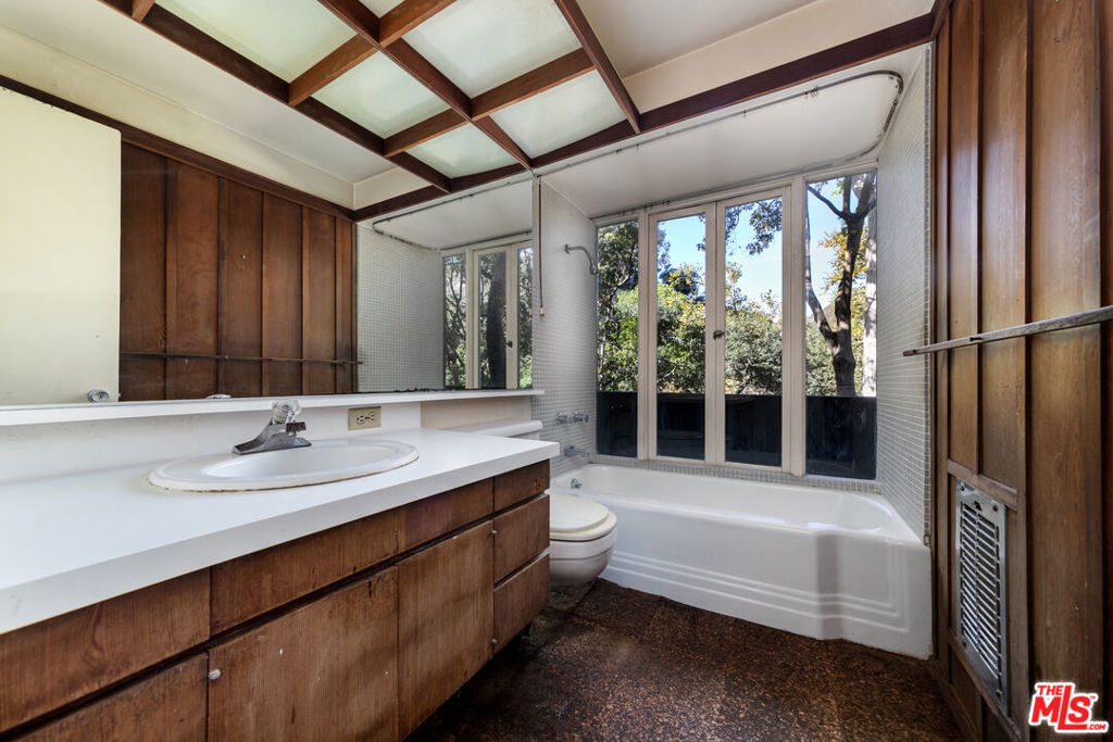 10438 Seabury Lane