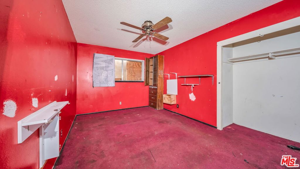 836 E Pillsbury Street