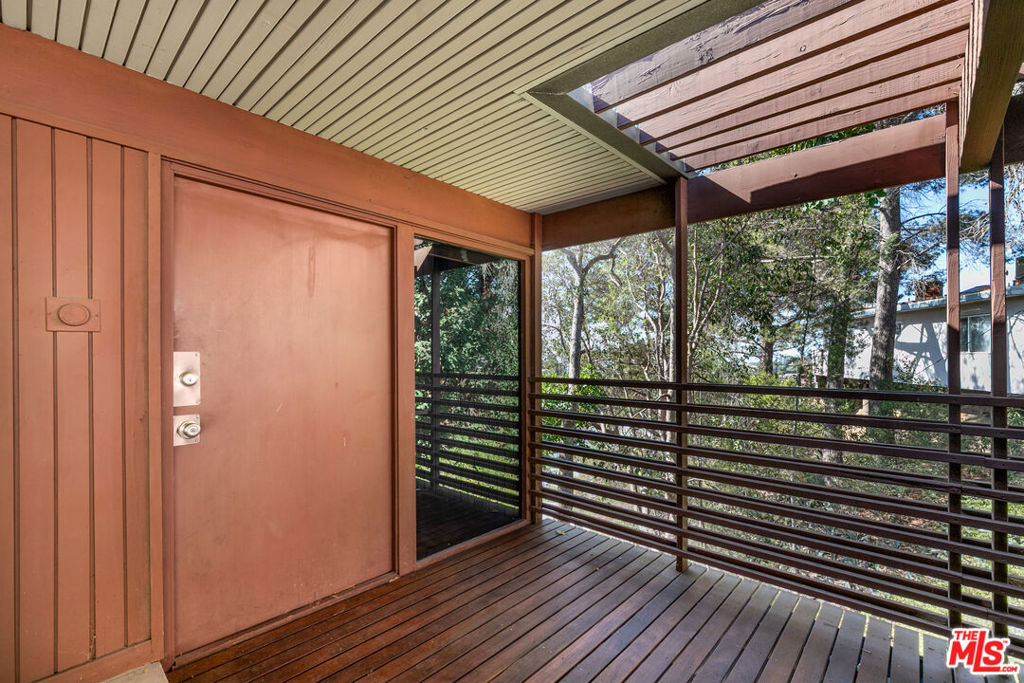 6178 Rodgerton Drive