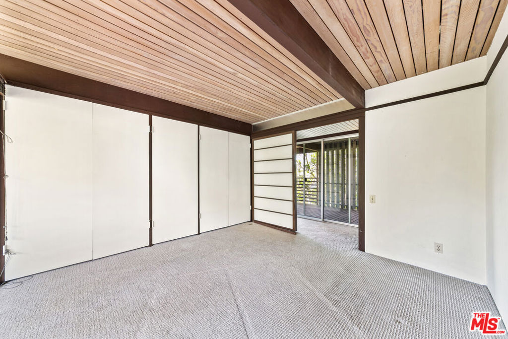 6178 Rodgerton Drive