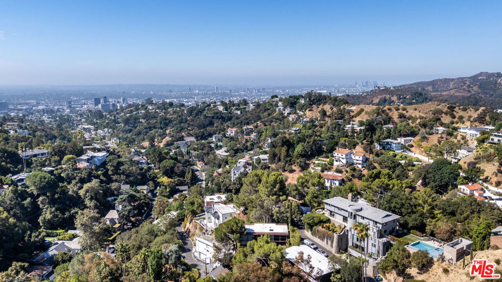 6178 Rodgerton Drive