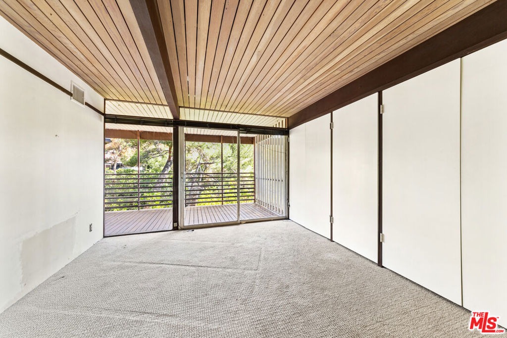 6178 Rodgerton Drive