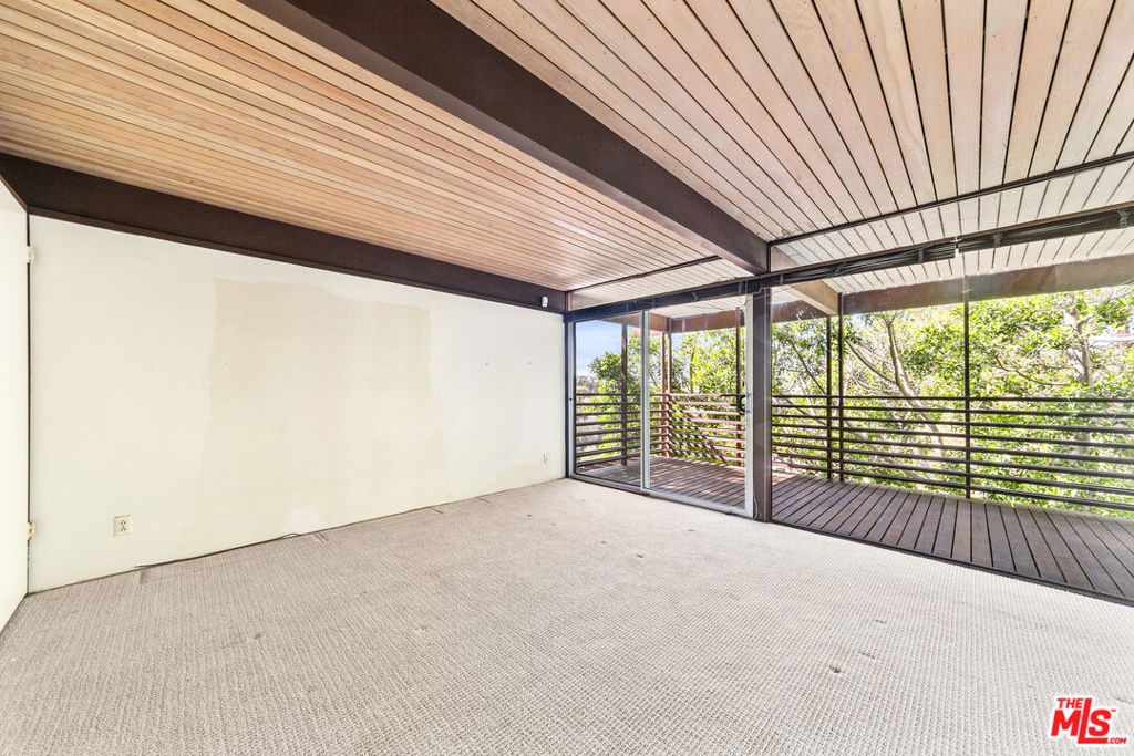 6178 Rodgerton Drive