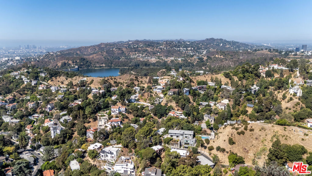 6178 Rodgerton Drive