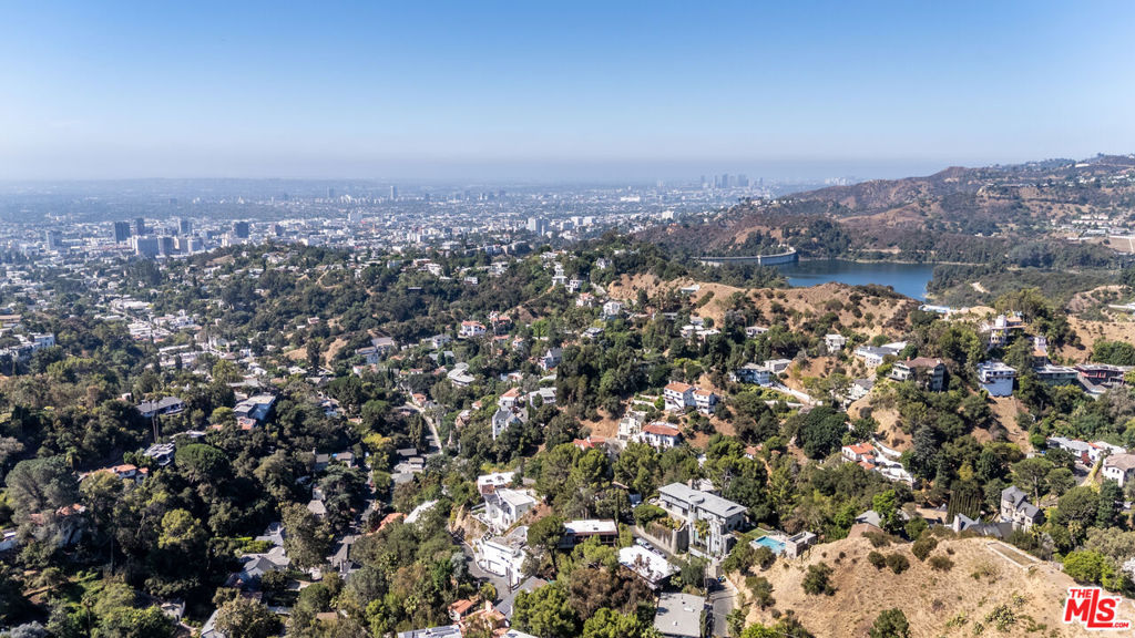 6178 Rodgerton Drive