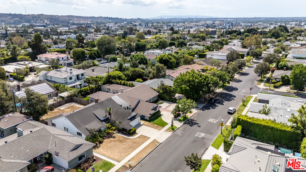 3208 Barbydell Drive