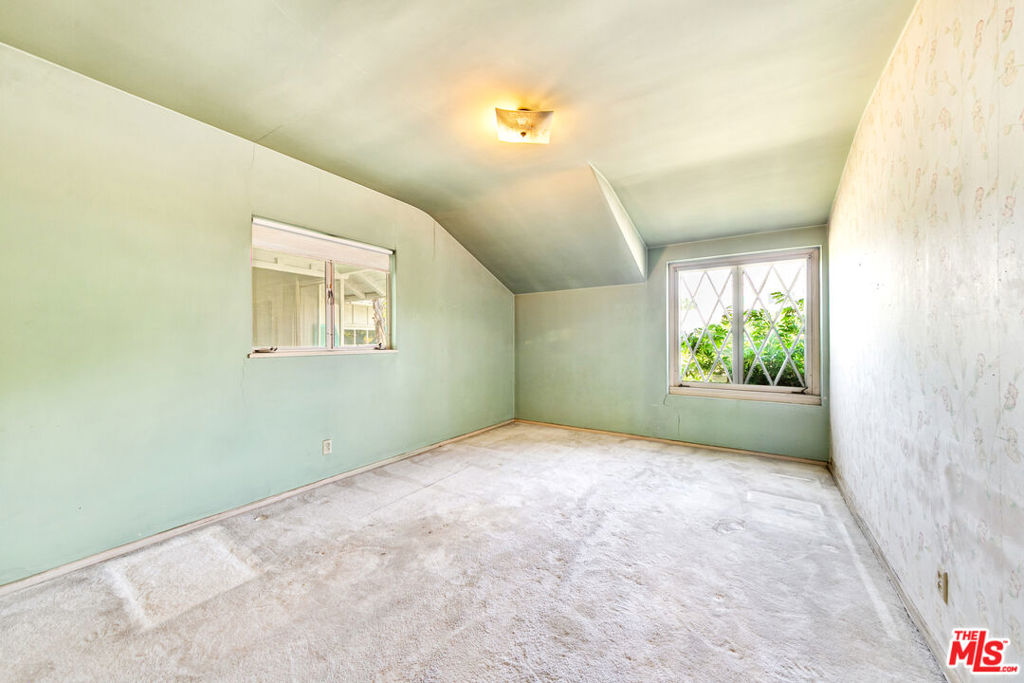 3208 Barbydell Drive