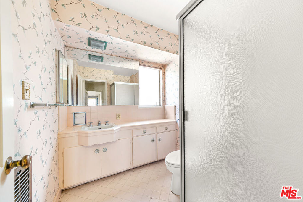 3208 Barbydell Drive