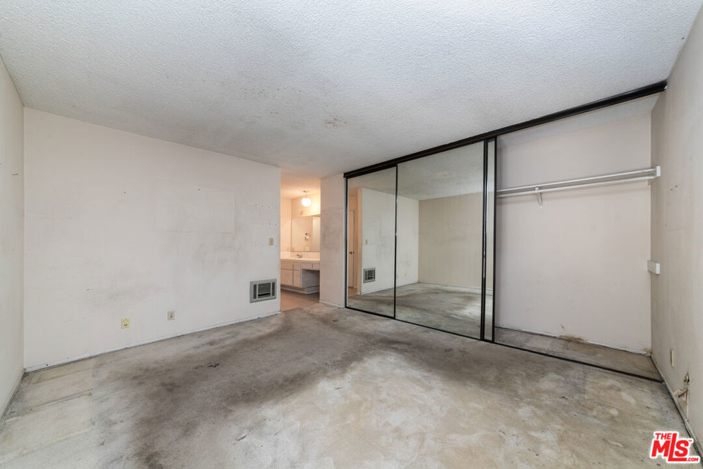 355 S Los Robles Avenue 108