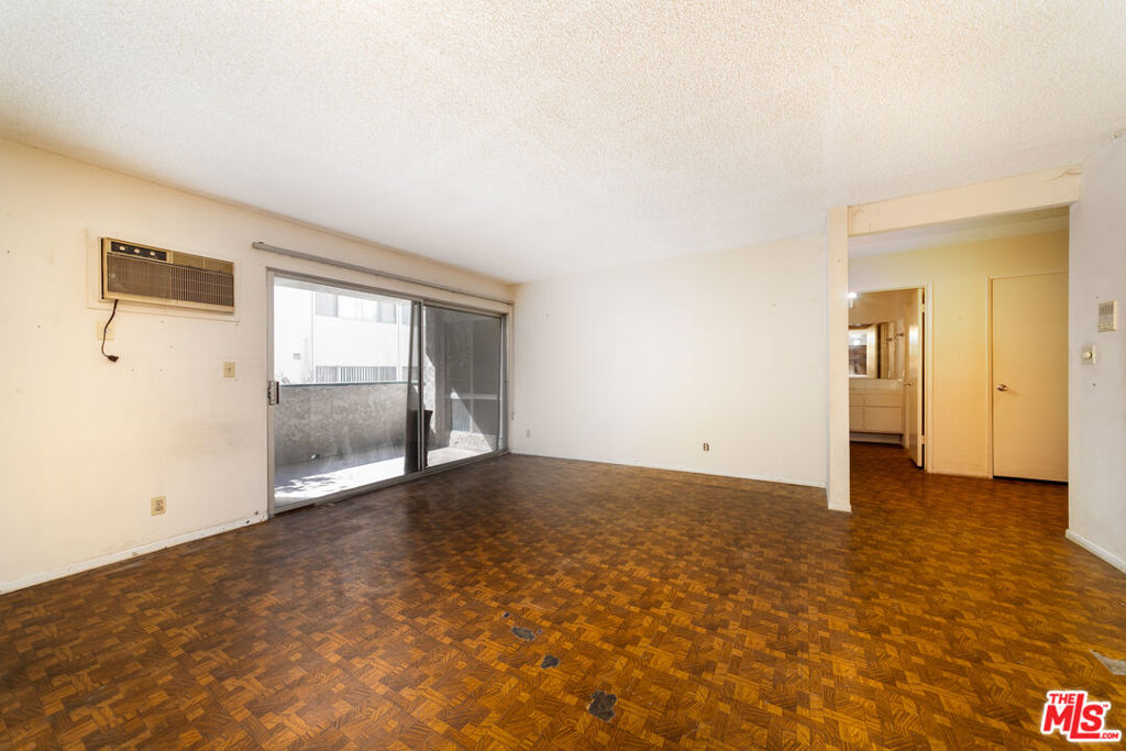 355 S Los Robles Avenue 108