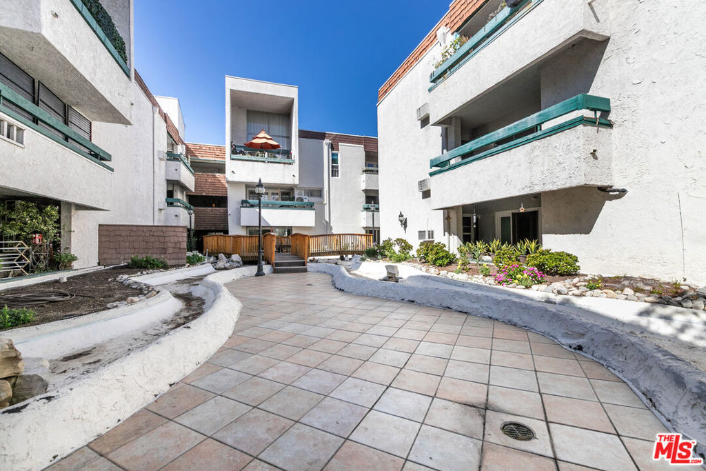 355 S Los Robles Avenue 108