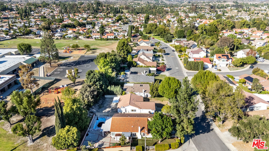 113 N Avenida Alipaz