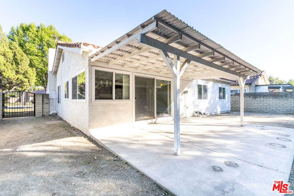 113 N Avenida Alipaz