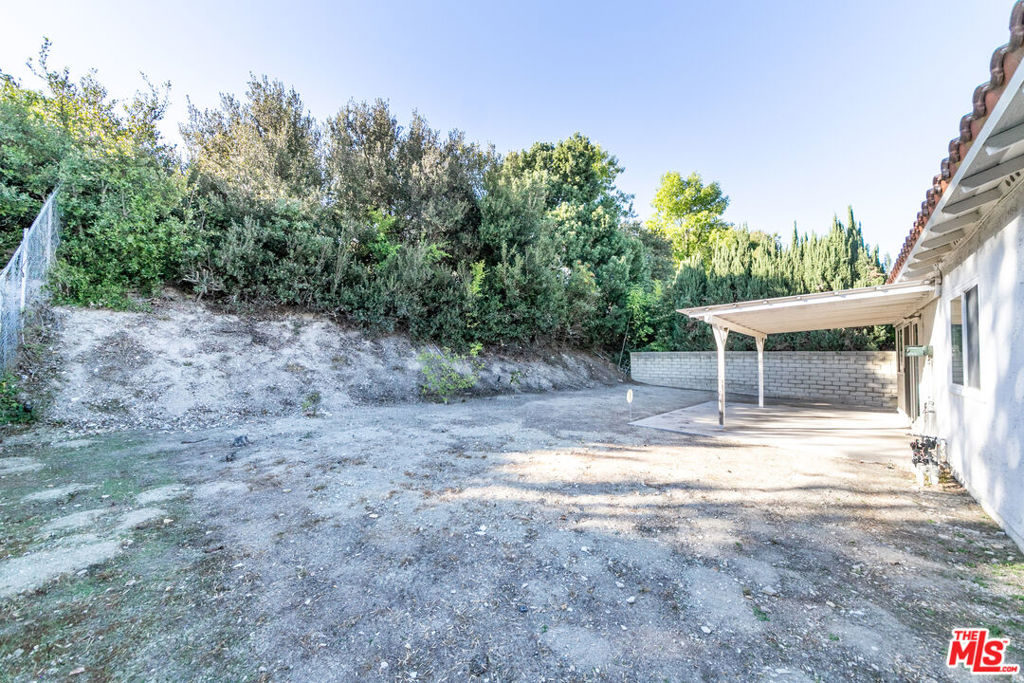 113 N Avenida Alipaz