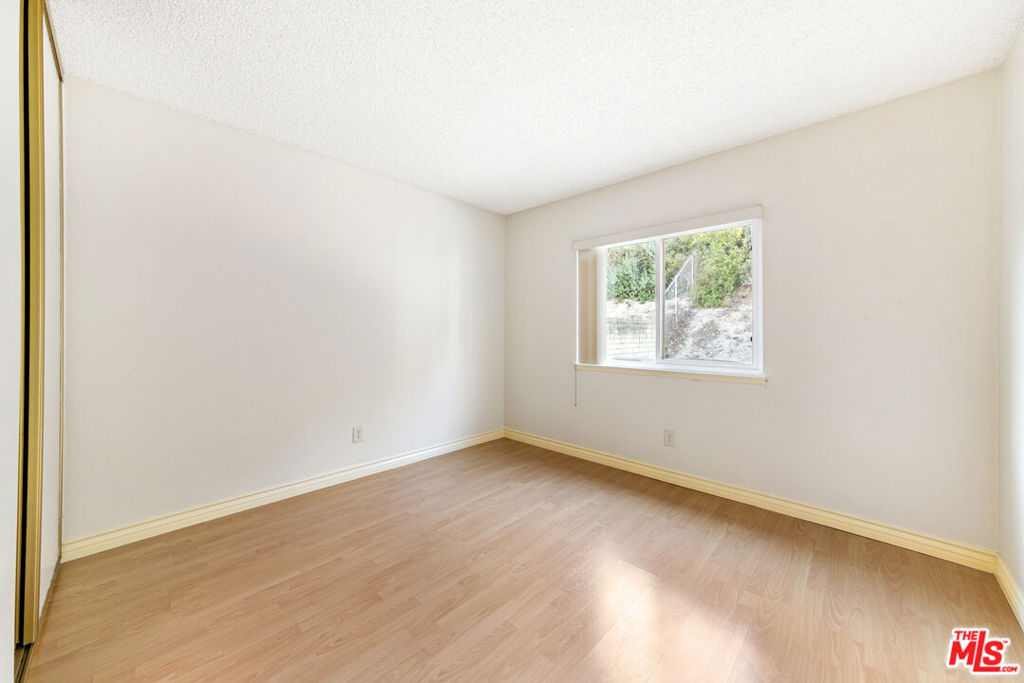 113 N Avenida Alipaz