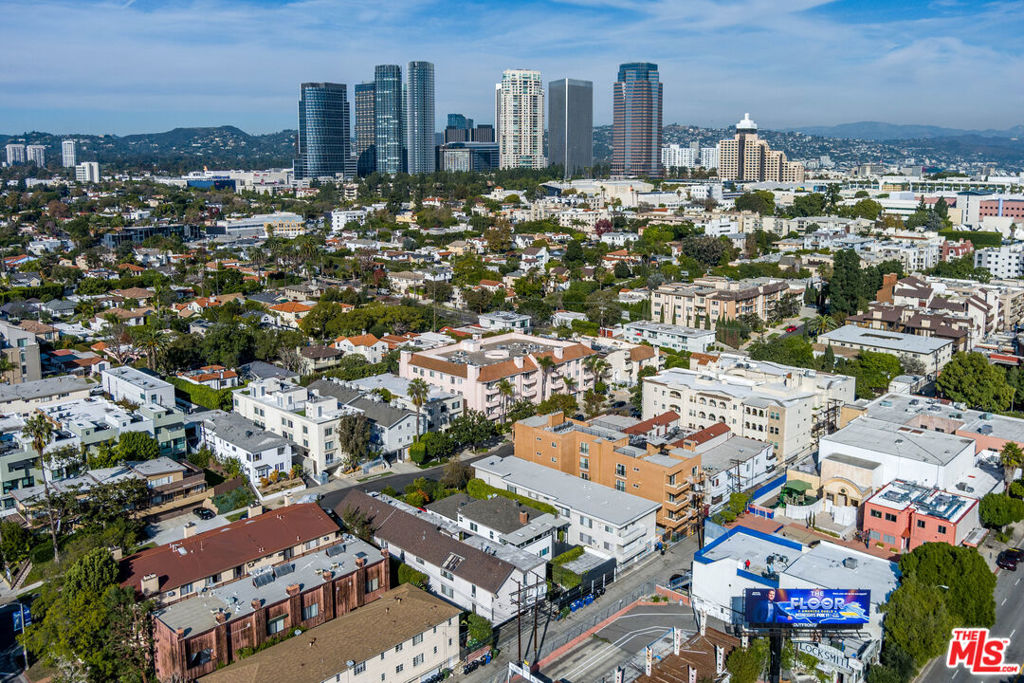 10396 Almayo Avenue 5