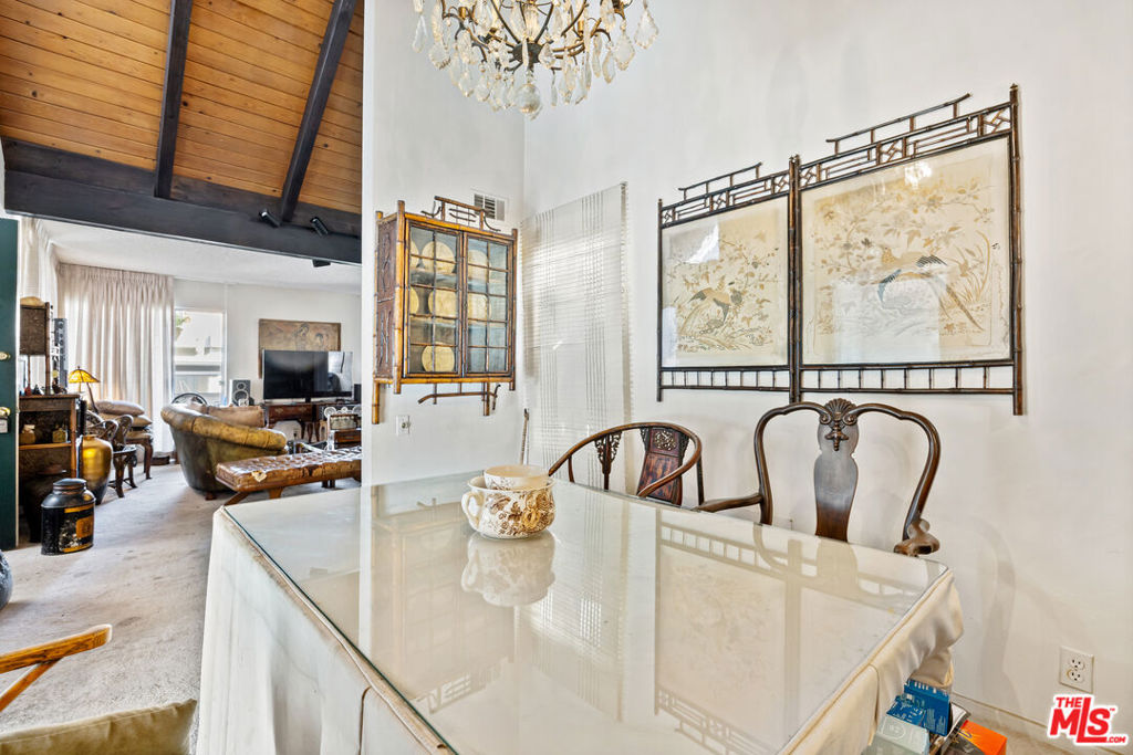 10396 Almayo Avenue 5