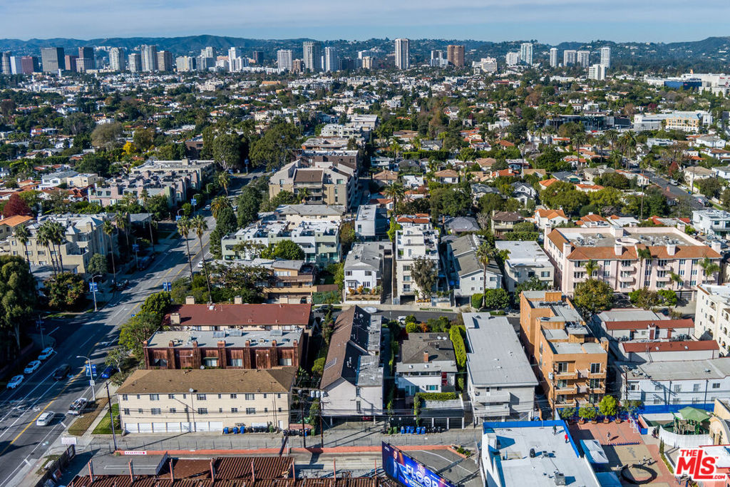 10396 Almayo Avenue 5