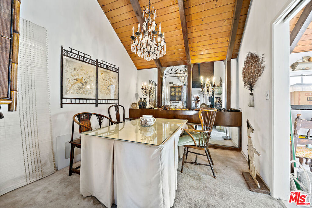 10396 Almayo Avenue 5