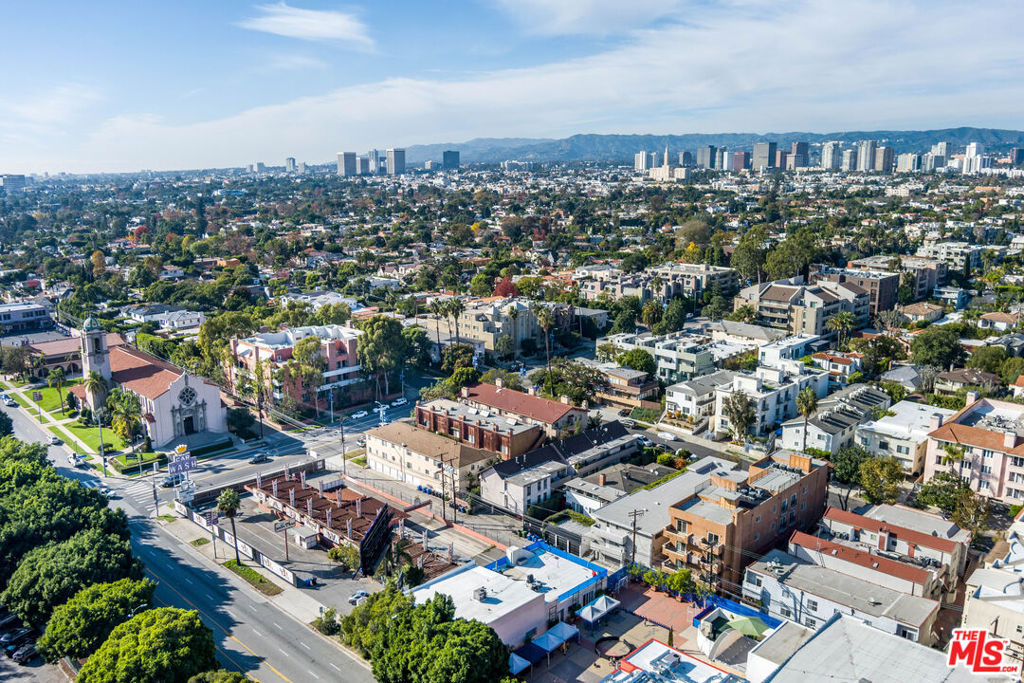 10396 Almayo Avenue 5