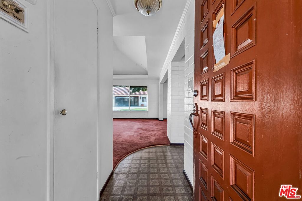 1514 S California Avenue