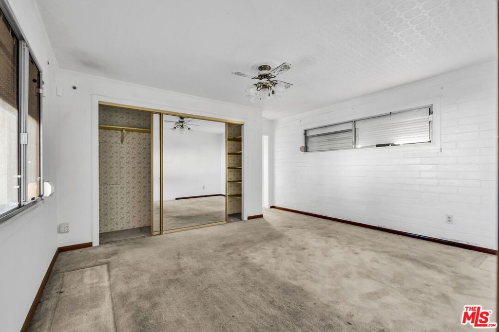 1514 S California Avenue