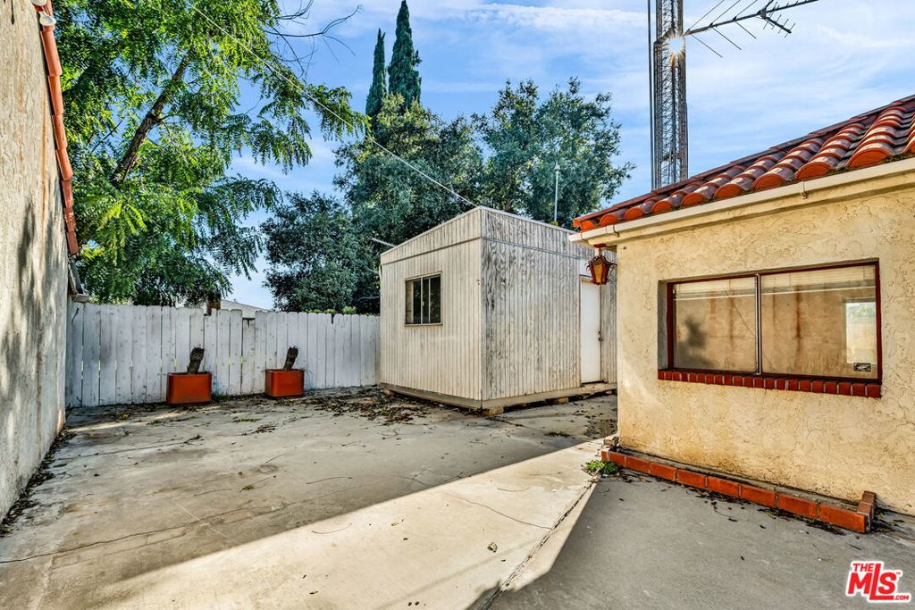 1514 S California Avenue