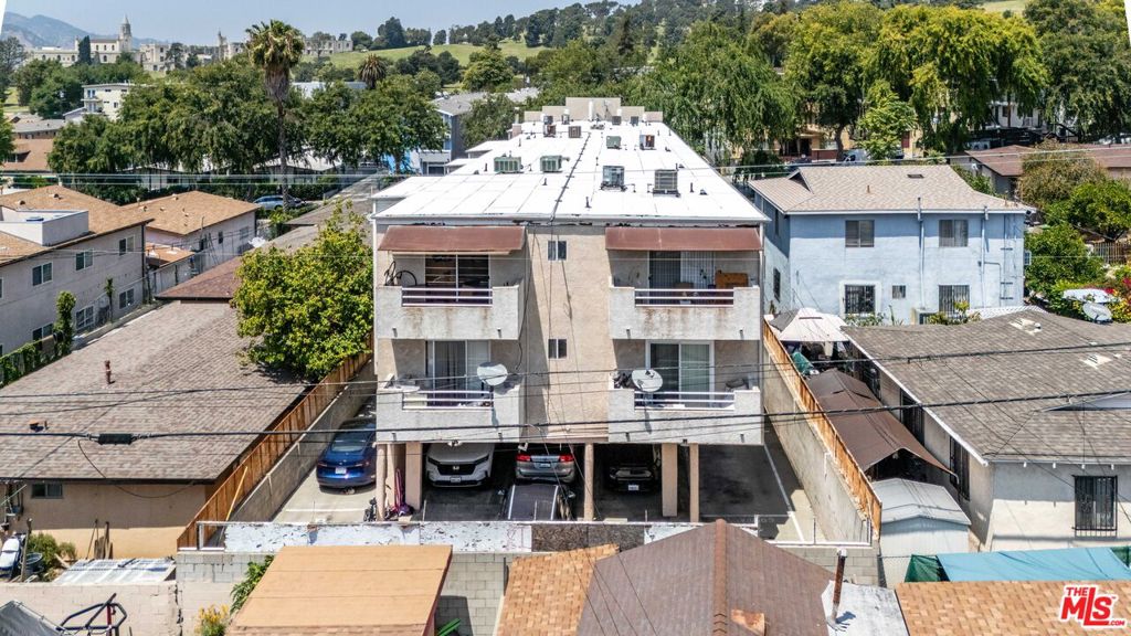 3350 Drew Street