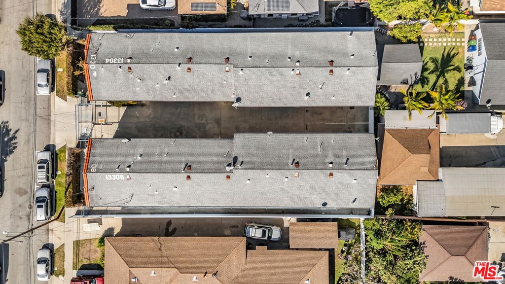 13304 Roselle Avenue