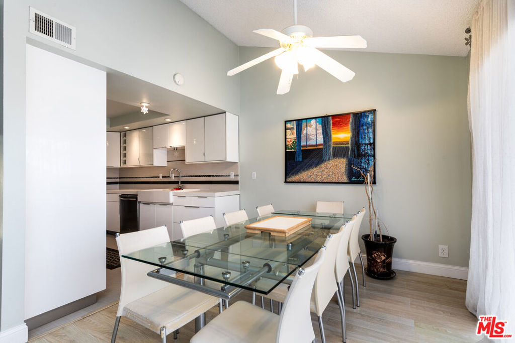 15214 S Raymond Avenue 118