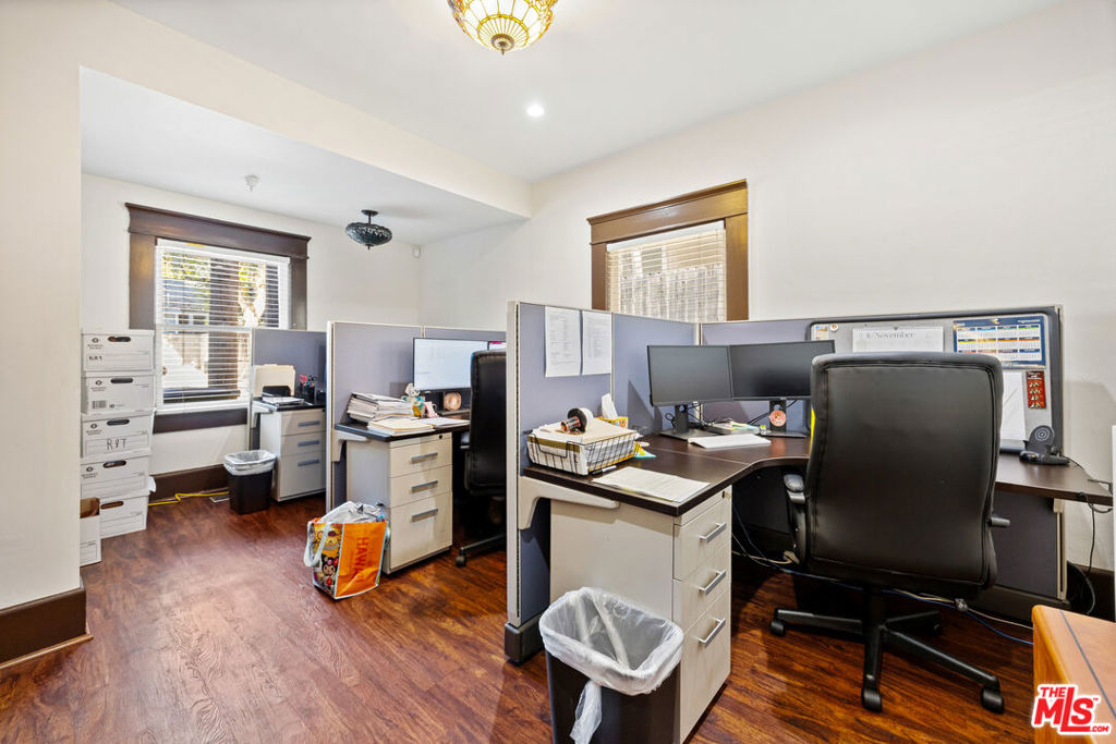 275 E California Boulevard