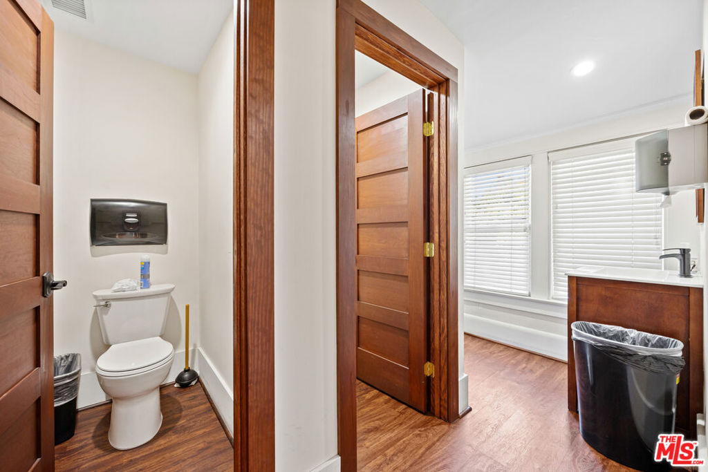 275 E California Boulevard