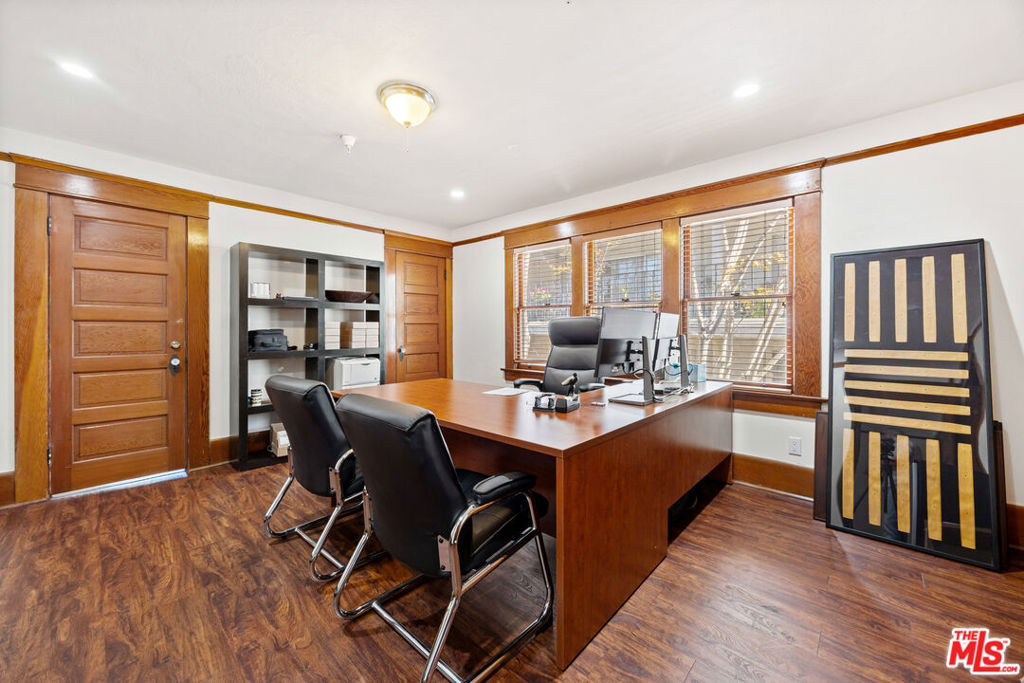 275 E California Boulevard